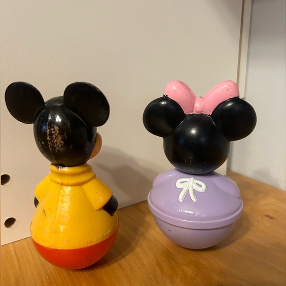 Disneyland collectable book and bobble - Picture 4 of 5